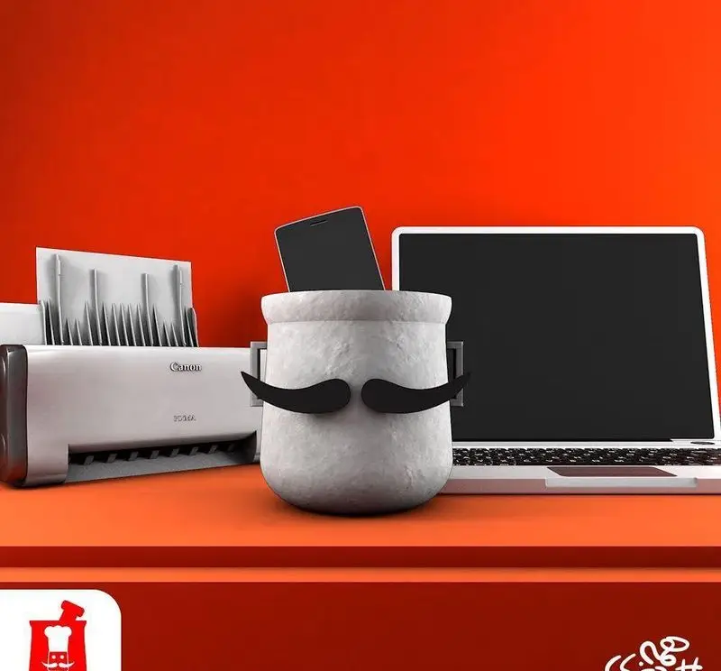 پرینتر کانن، لپ تاپ و موبایل هوشمند کنار کاراکتر مستر دیزی، نماد رستوران مستر دیزی. فضایی مدرن و پویا.