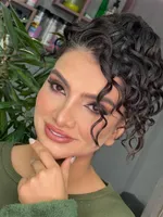 تصویر پروفایل سالن زیبایی لیان