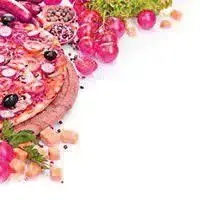 پیتزای عالی و خوش‌طعم رستوران ایتالیایی پرنو با مواد اولیه تازه، در کنار میوه‌ها و سبزیجات رنگارنگ. تجربه‌ی غذای ایتالیایی اصیل و سالم.