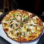 تصویر 2 - کافه رستوران توژی