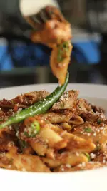 تصویر 2 - کافه‌حیات هزار افسانْ