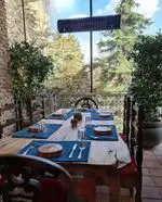 تصویر 1 - رستوران مس توران