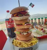 تصویر 2 - عطاویچ فودکورت خلیج فارس