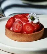 تصویر 2 - کافه رستوران رنسانس