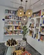 تصویر 2 - کافه کتاب ماه