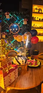 تصویر 5 - کافه لوف