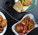 تصویر 4 - آوافودمارکت - مجتمع تجاری آواسنتر