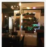 تصویر 1 - رستوران و تهیه غذای لک لک