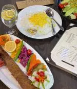 تصویر 3 - باغ رستوران طبیعت