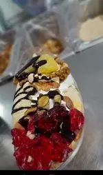 تصویر 1 - بستنی ناصر