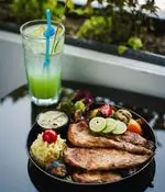 تصویر 1 - رستوران رزاموند