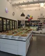 تصویر 1 - نان و شیرینی لادن غرب