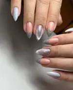 کاشت و طراحی ناخن جدید و ژورنالی با فرنچ طوسی، صورتی نود و شاین اکلیلی در سالن زیبایی و عروس سرای ملکه شادلی.