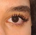 تصویر 2 - خدمات کاشت مژه فاموژه