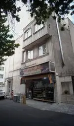 تصویر 1 - پیراشکی و کیک یزدی باباعلی