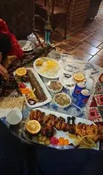 تصویر 3 - رستوران سنتی و سفره خانه عمارت