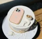 تصویر 2 - کیک وشیرینی خوشمزه های ما