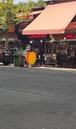 تصویر پروفایل بهروز برگر